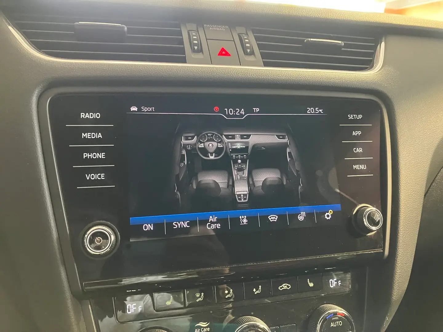 Car Image - 3MGzJsvGlkVOrc7hf8gCWB