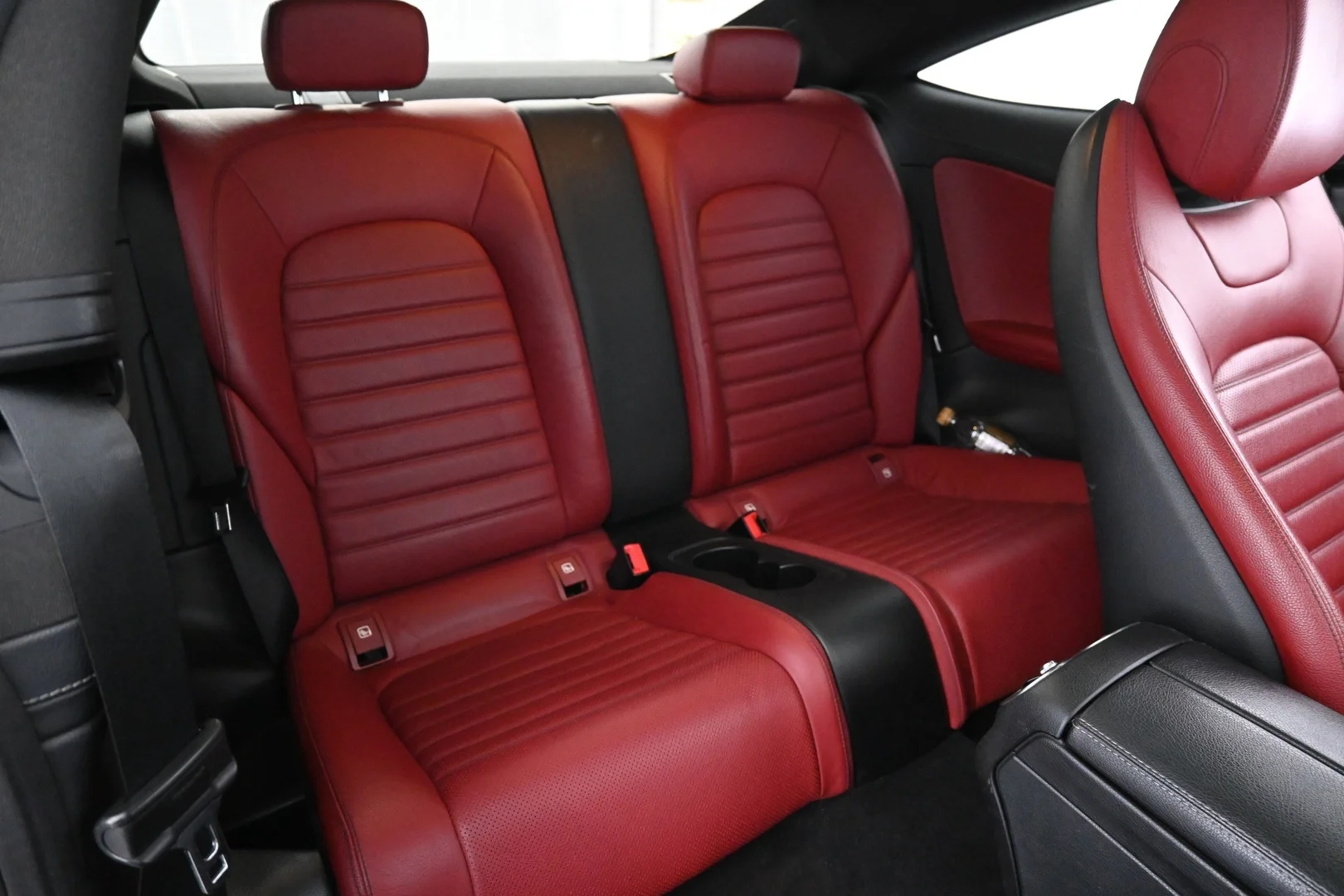 Car Image - kBqNVwfX2JuaHbMOz3AdN