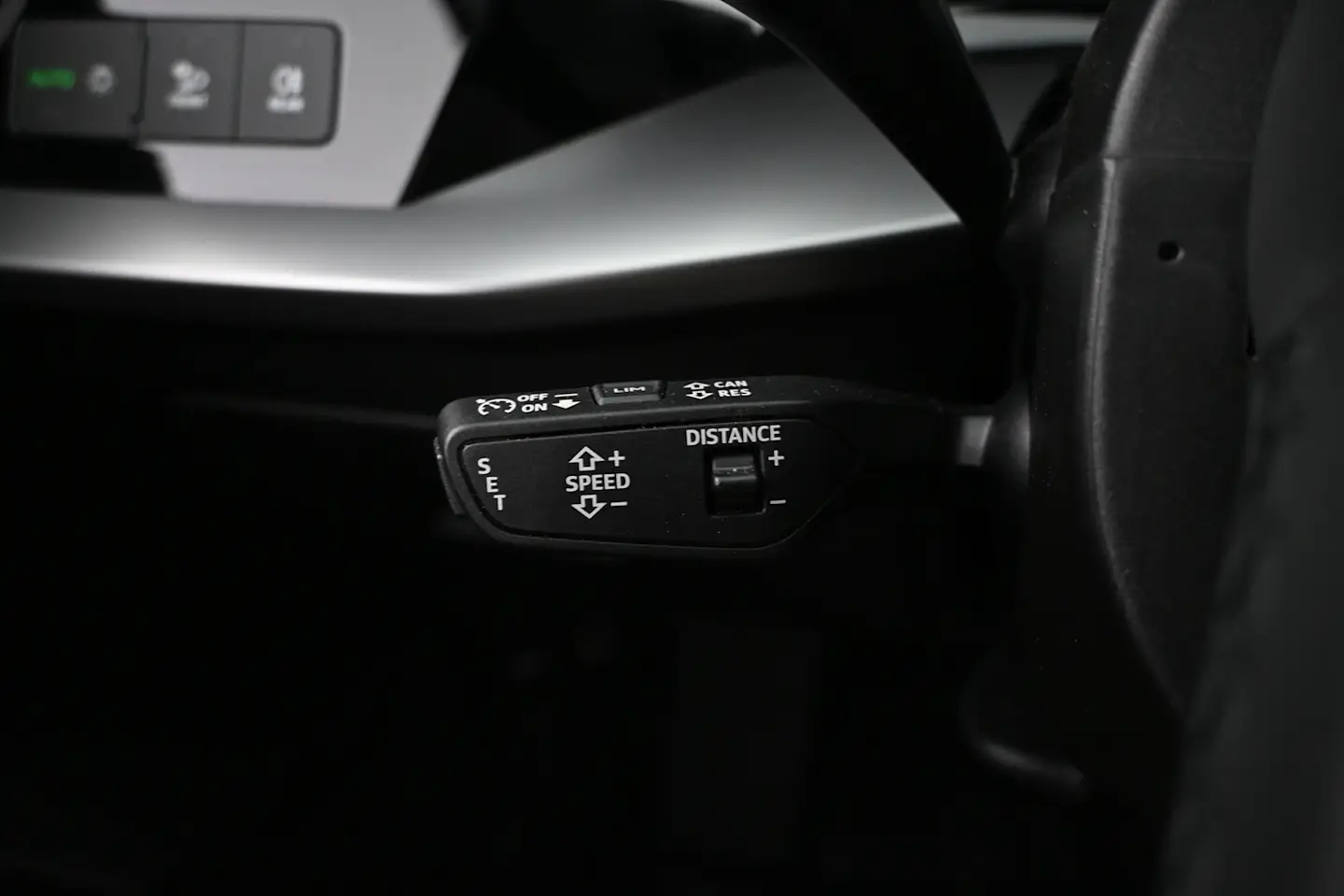 Car Image - 1rkIeOQdl3uz9ojET75RPy