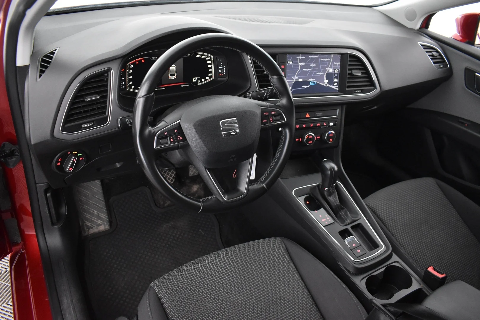 Car Image - 1vPIHVYFAhbKD0U3FwYpYx