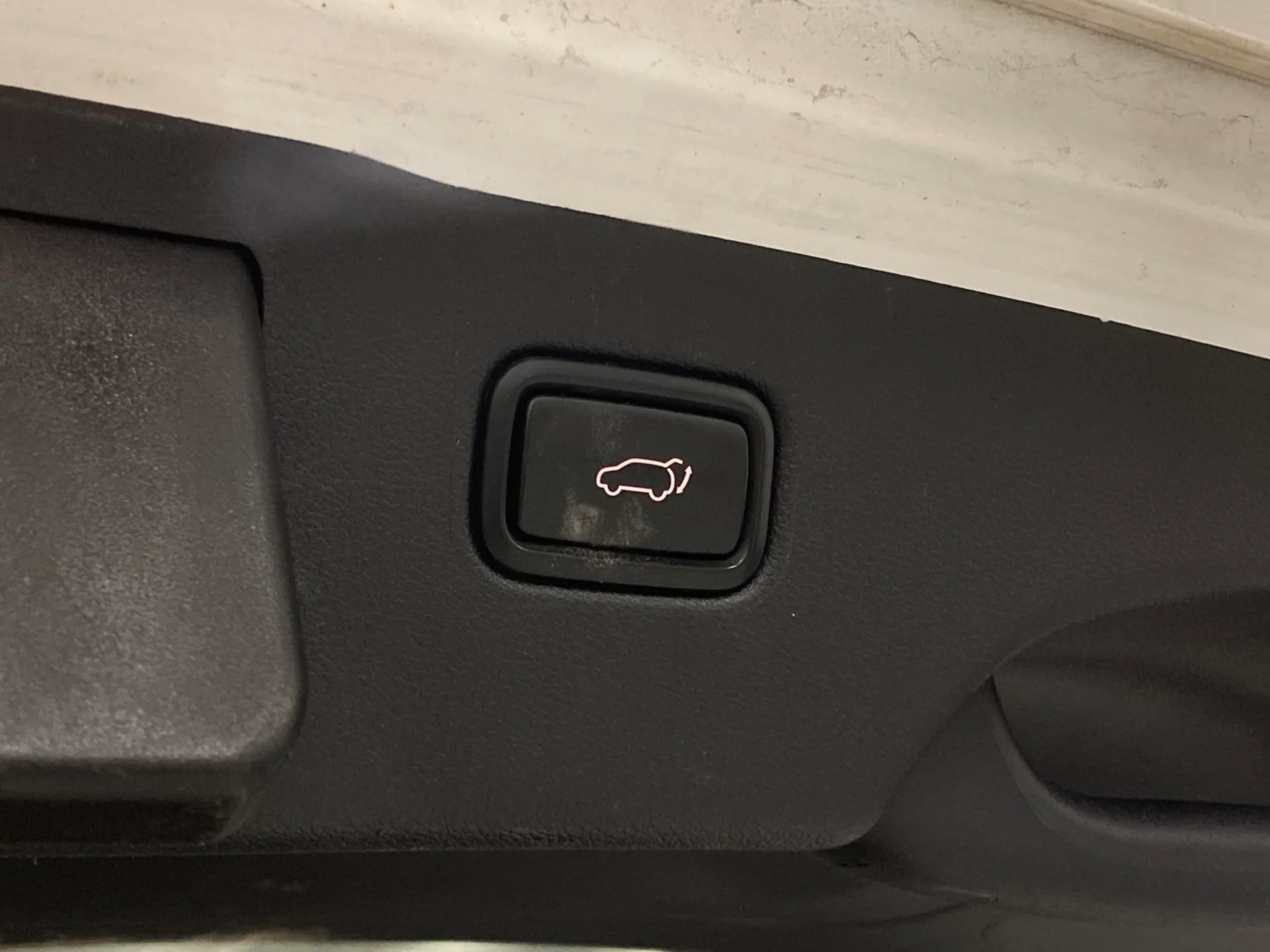 Car Image - 3UPfQPm4wyeDXQH4saIU6Q