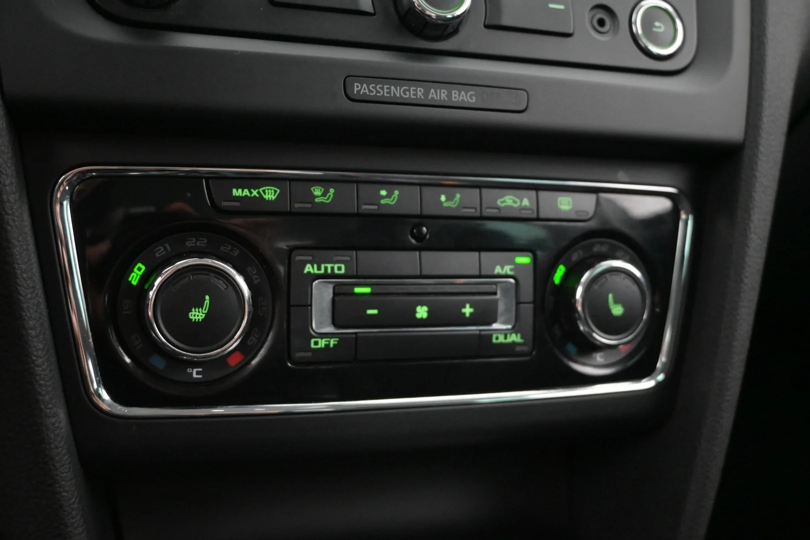 Car Image - 2oSixAoiKc8HR9nRxCMQdY
