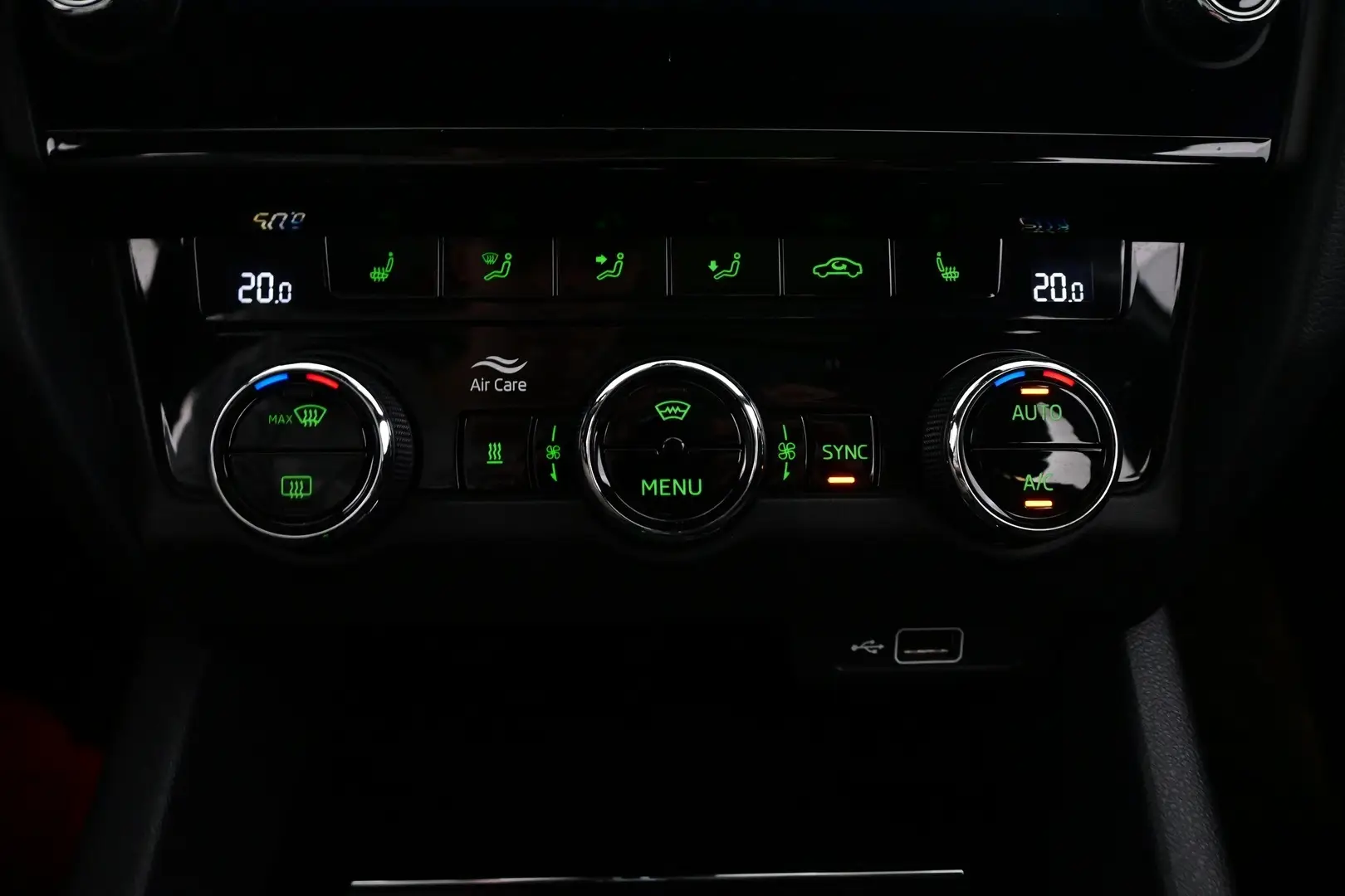 Car Image - 6LrKMFi4wGZUD7guYhlAtU