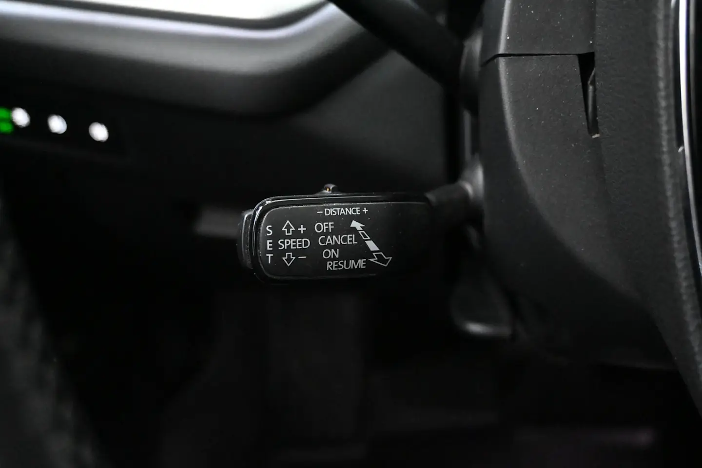 Car Image - 6CYiivnPxrrJjA8Qp4qq6s