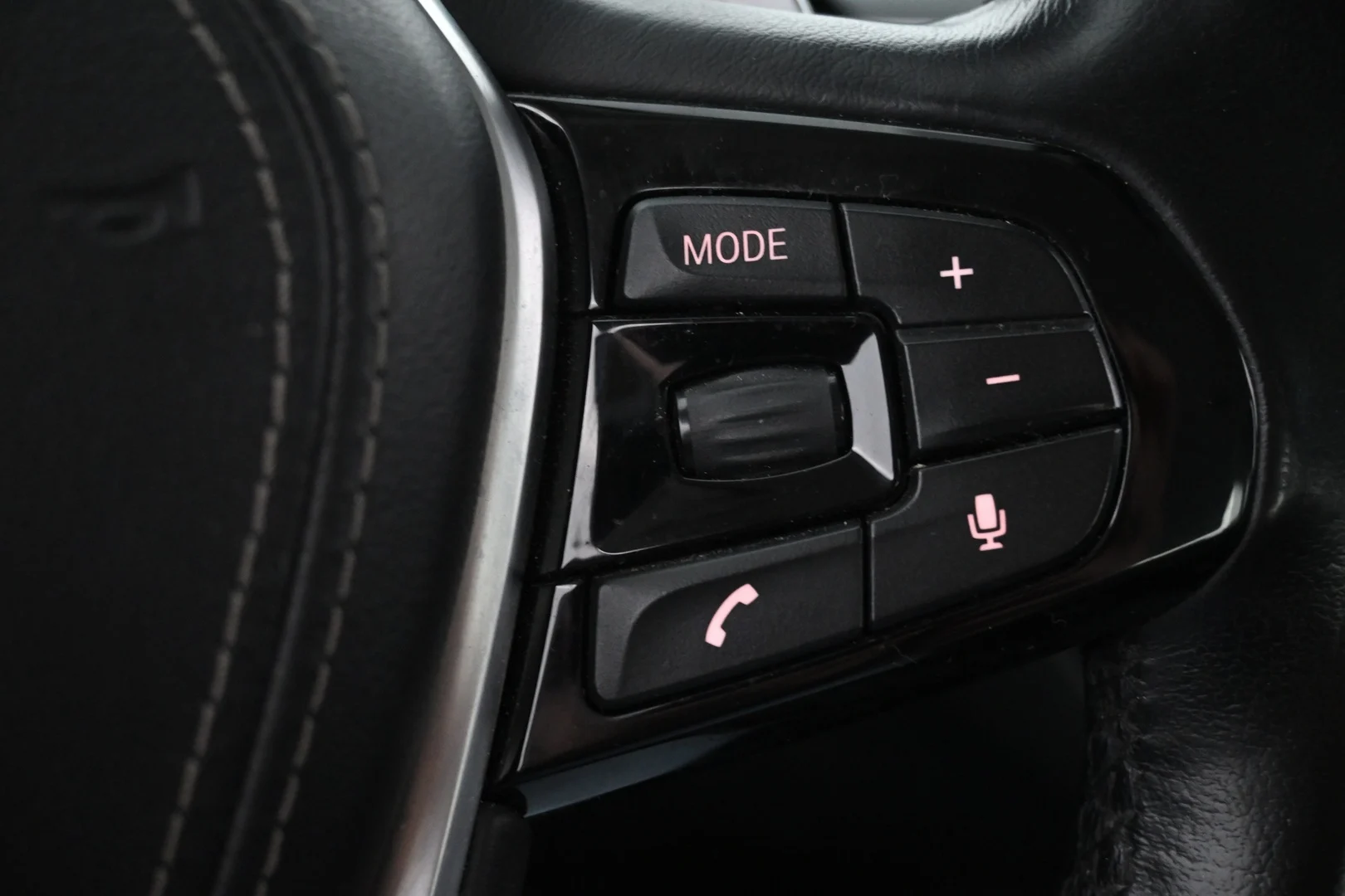 Car Image - 4wWgQ49MtpCN1RVQlVxeHO