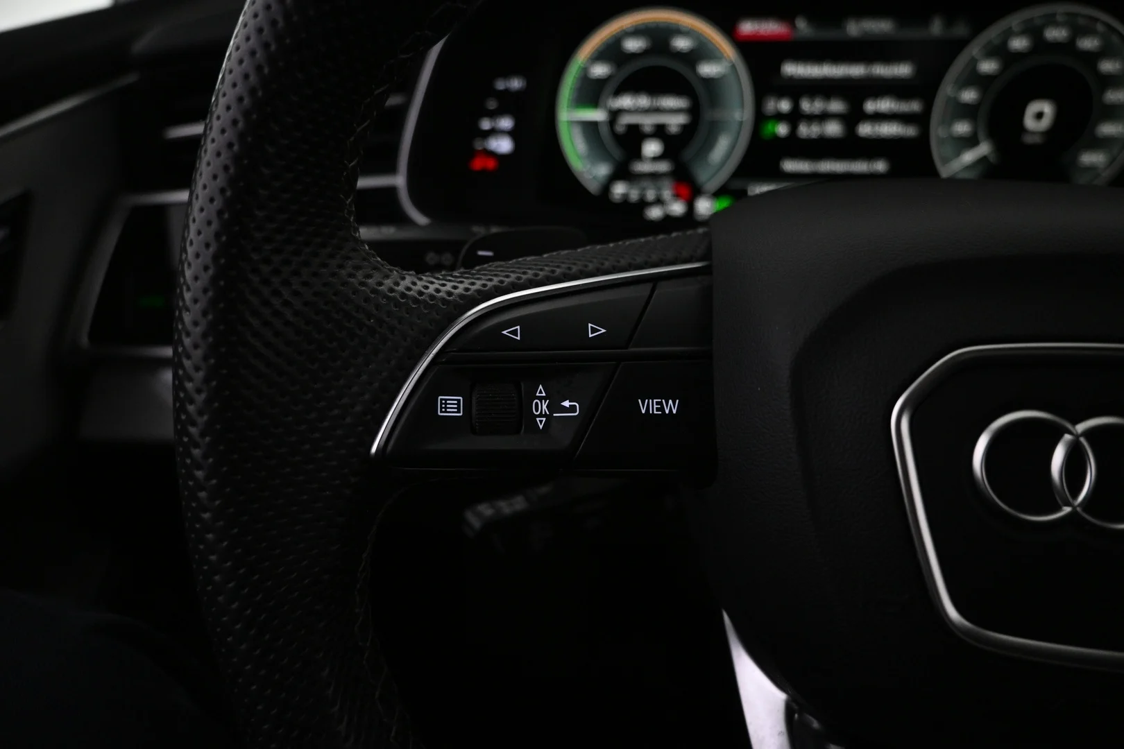 Car Image - 6Nw1PAWuTFH15ixz81QMSs