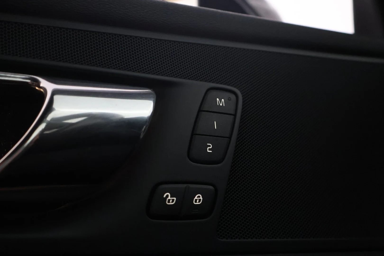 Car Image - 1QgAhyHg0qIpGaOUbyPy9s