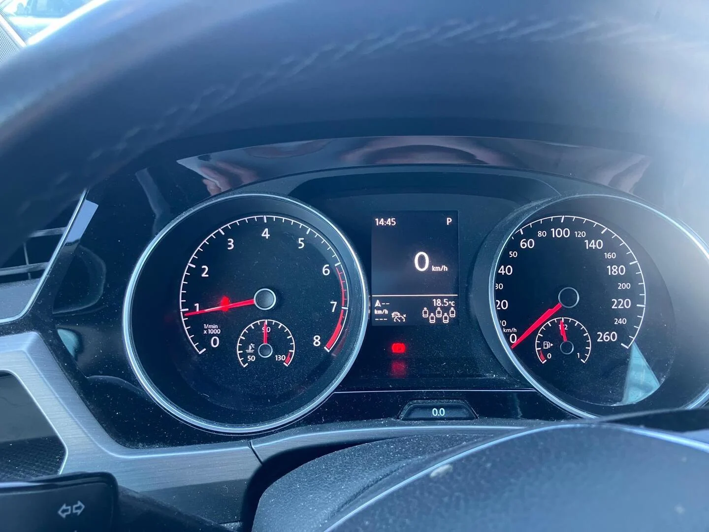 Car Image - 1pqSGqMlUfuqT005SVcn1x