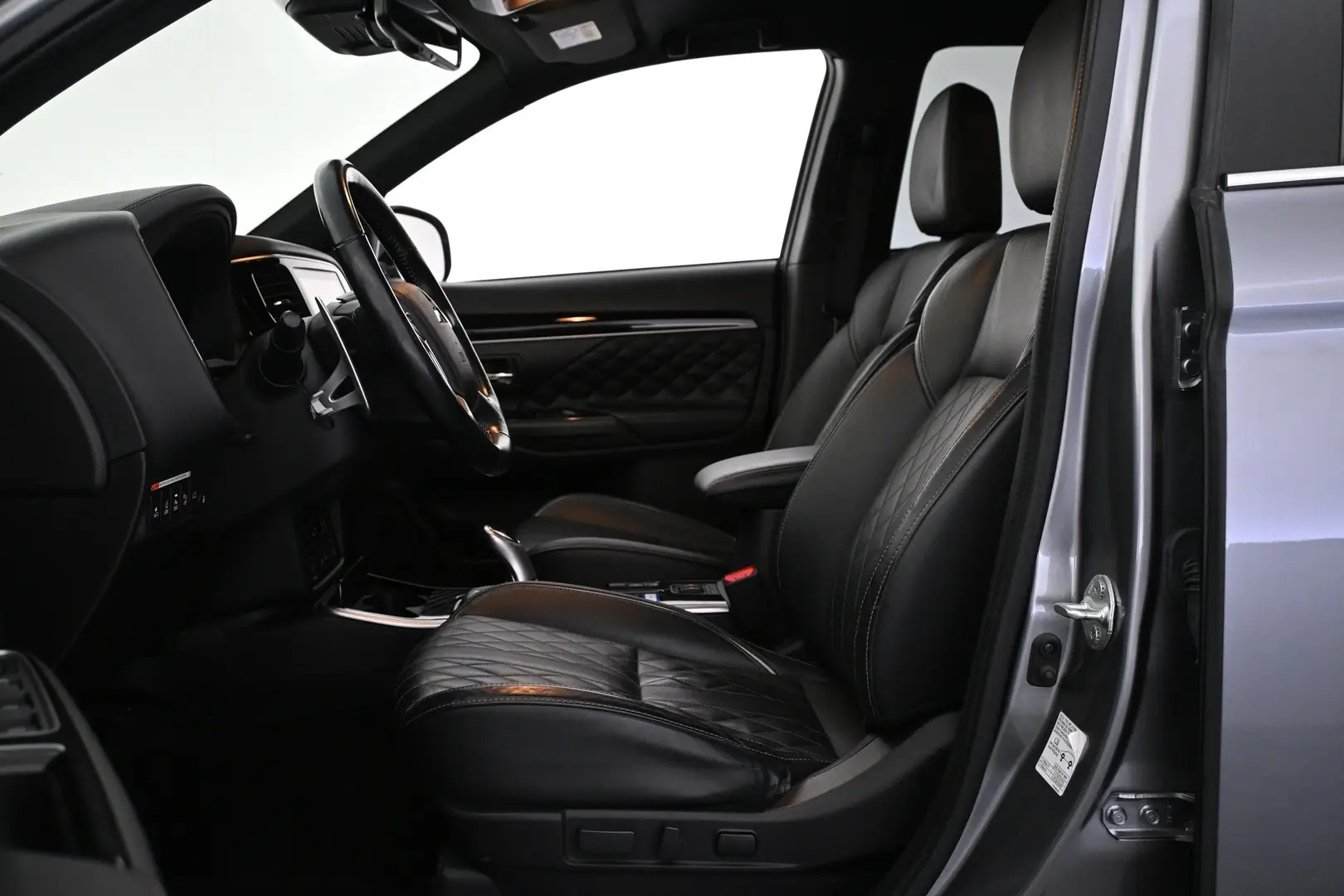 Car Image - 6MaUGmy3Yw6eHrkbV7bDZe