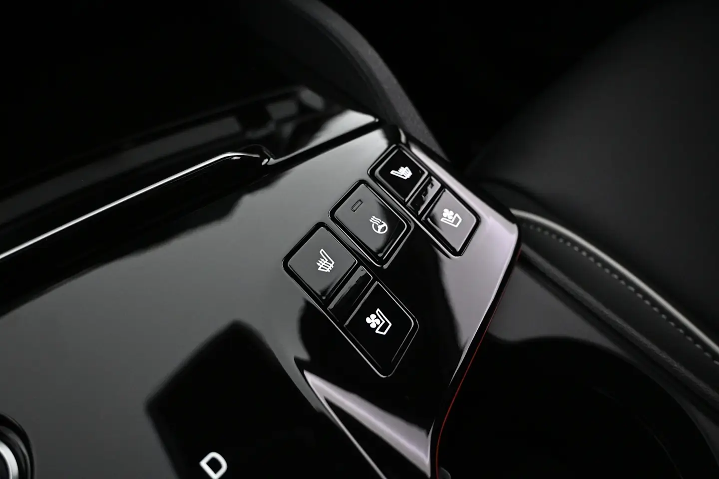 Car Image - 31WPzJGehcBWZ2tltHTe8U
