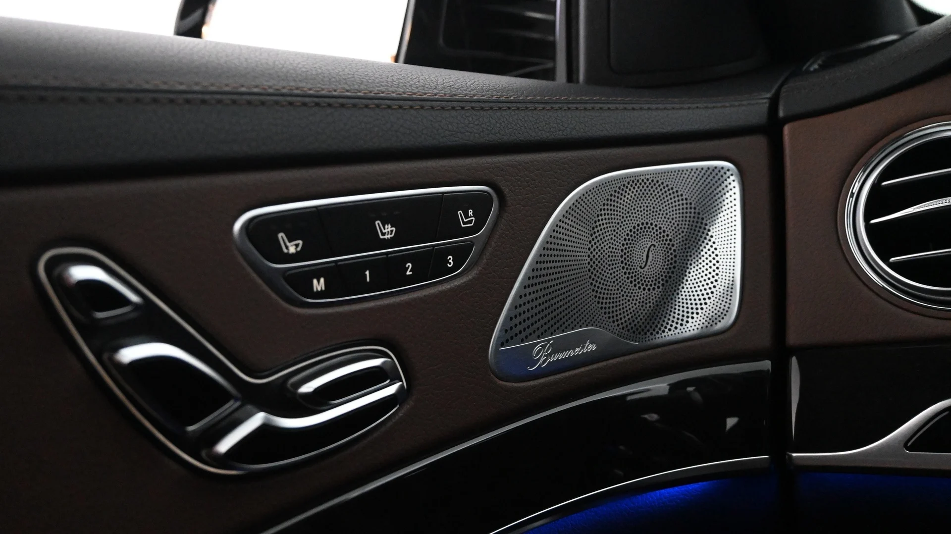 Car Image - 2GkUFmKD7mCHr6VaM15SOM