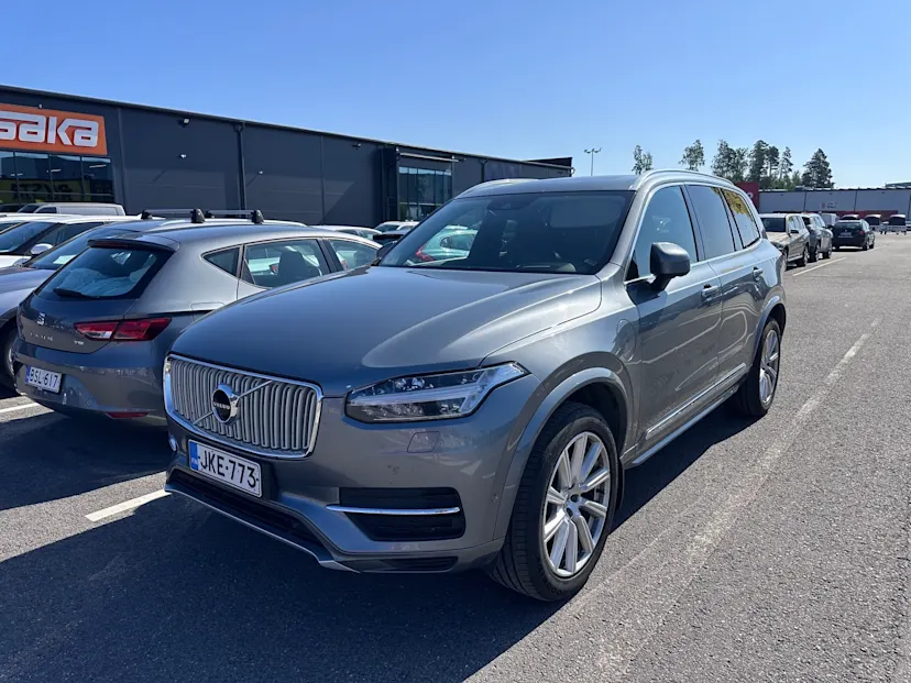 Volvo XC90