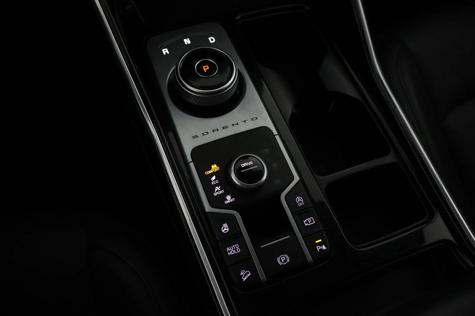 Car Image - 6dNRNYXqs52FNdLL7PRKRD
