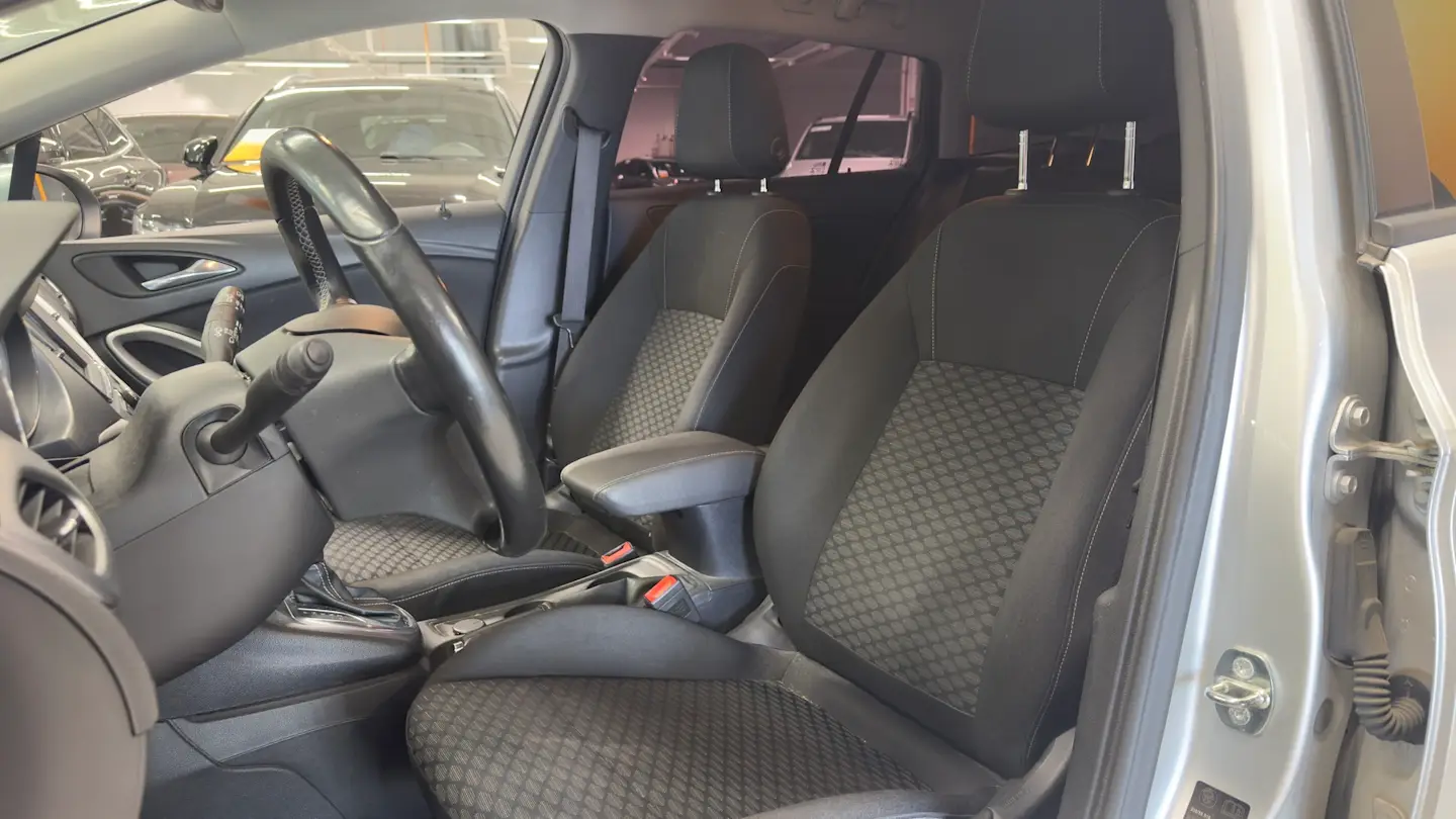 Car Image - 6kLoL5xMDPGquEoicJkhlD