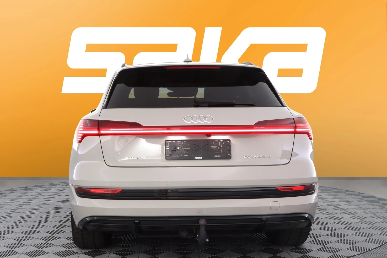 Car Image - H1GAqbb5wSGXI3Ox2HtBd
