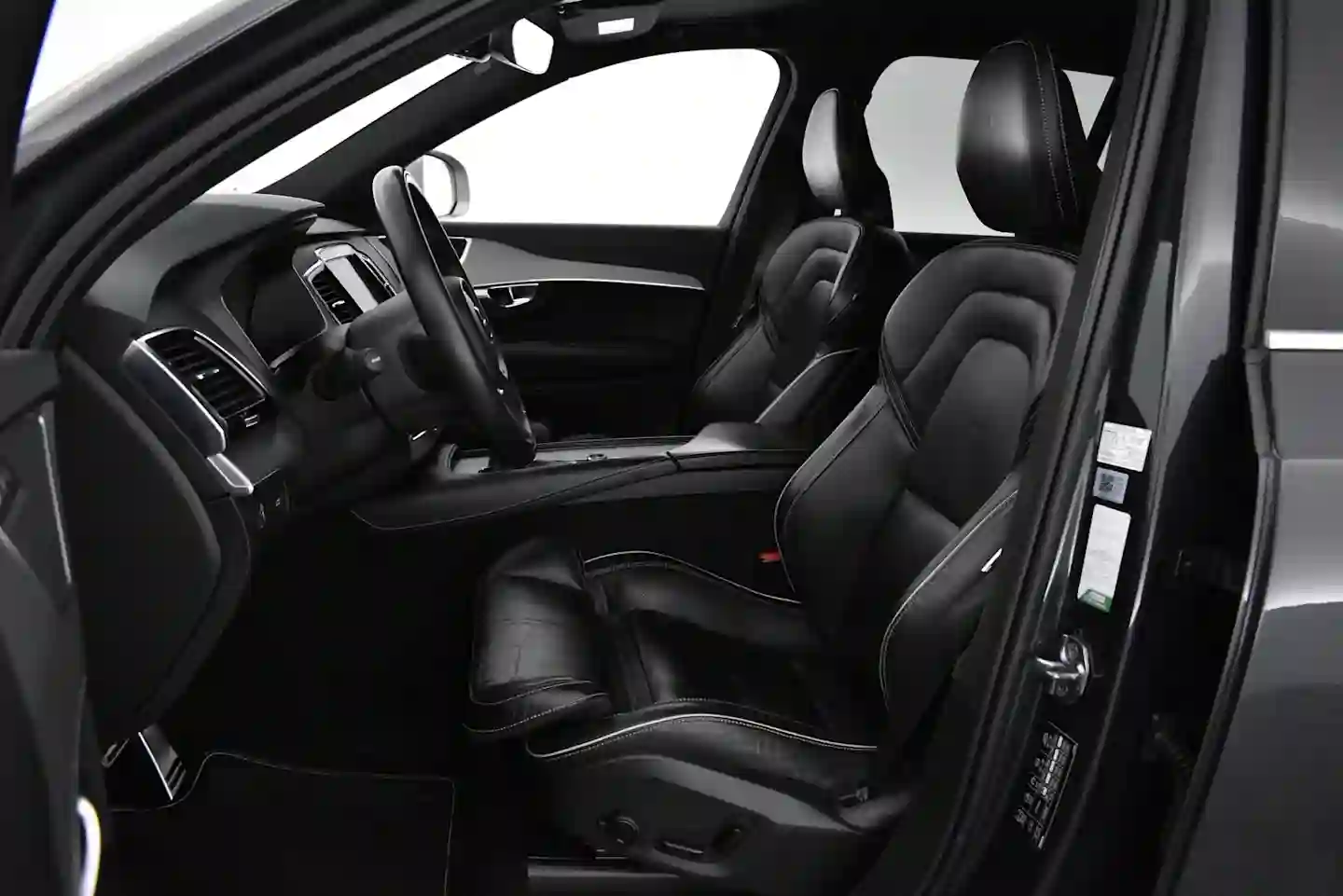 Car Image - tSD9zDIwXDuUO8I19vZbB