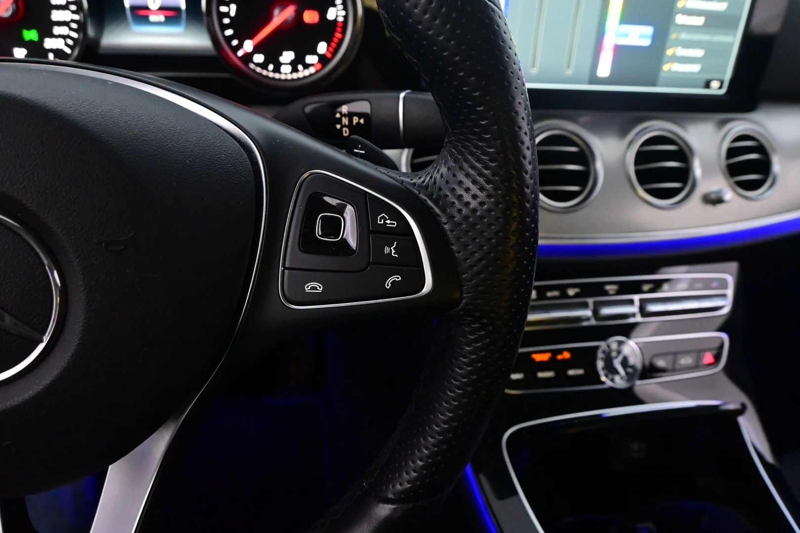 Car Image - 7LrAF3jB2NGg21sVZ9kQiX