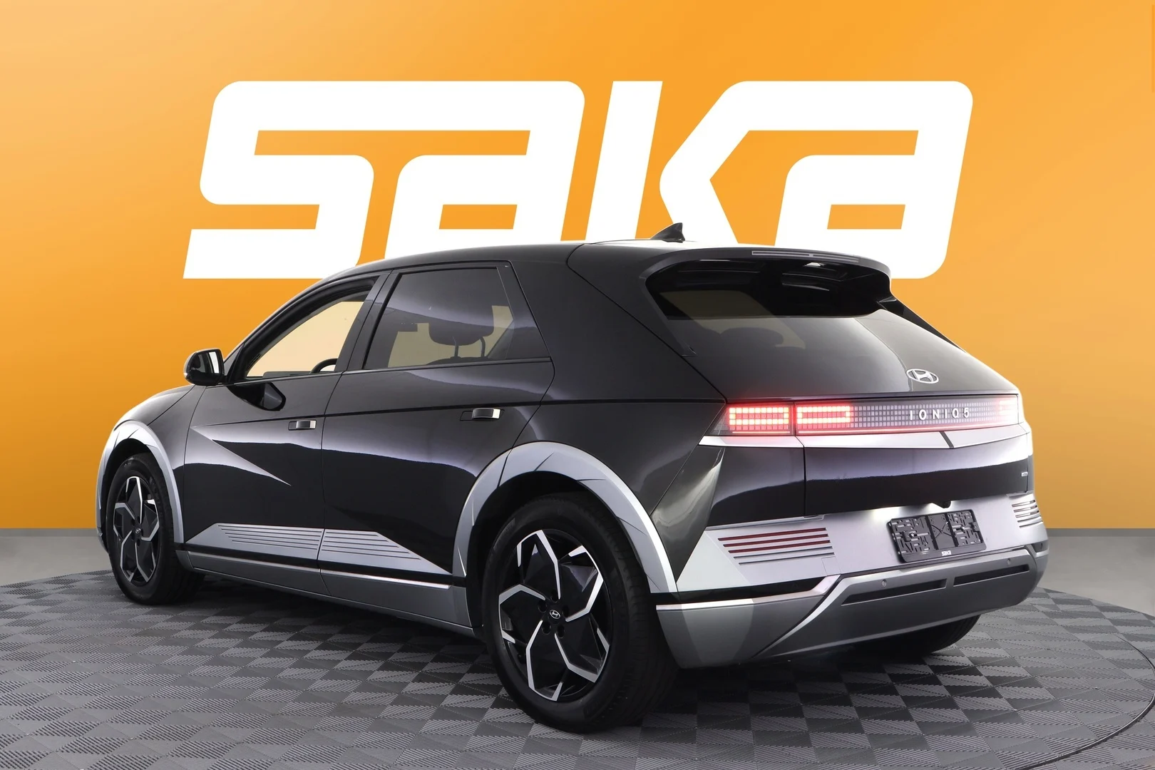 Car Image - Hyq84kSa8xQHEXCa6gbes