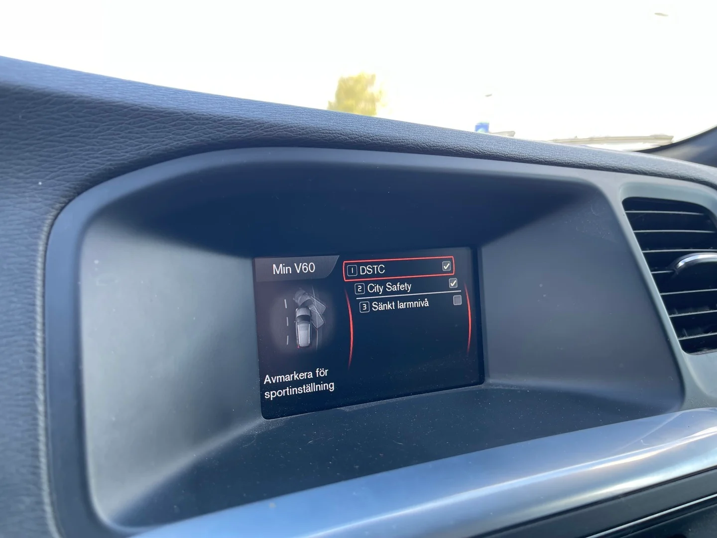 Car Image - 6gOrfLRZfSCtNzMa1Y0zSq