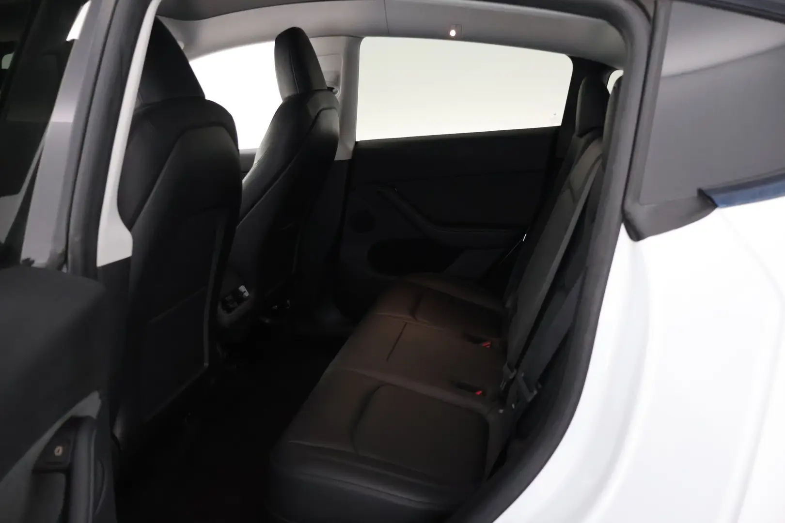 Car Image - PpAfKviyL4AL81ehjDYDn