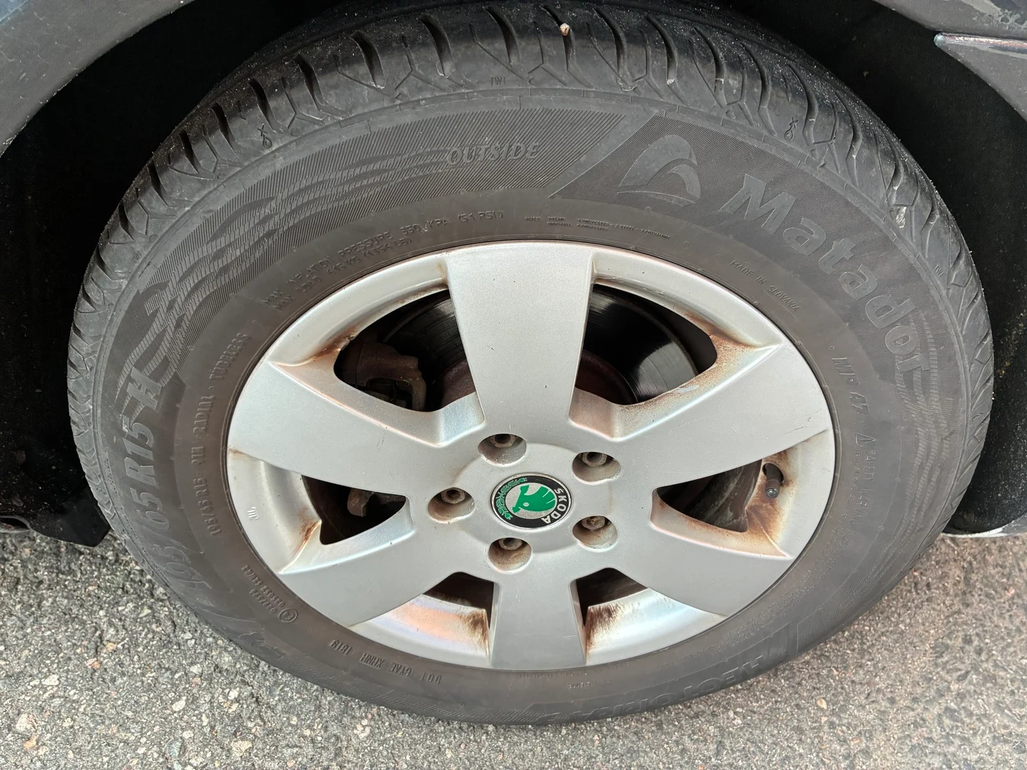 Car Image - 6ylLjESEDfdQQUWCjuBzVT