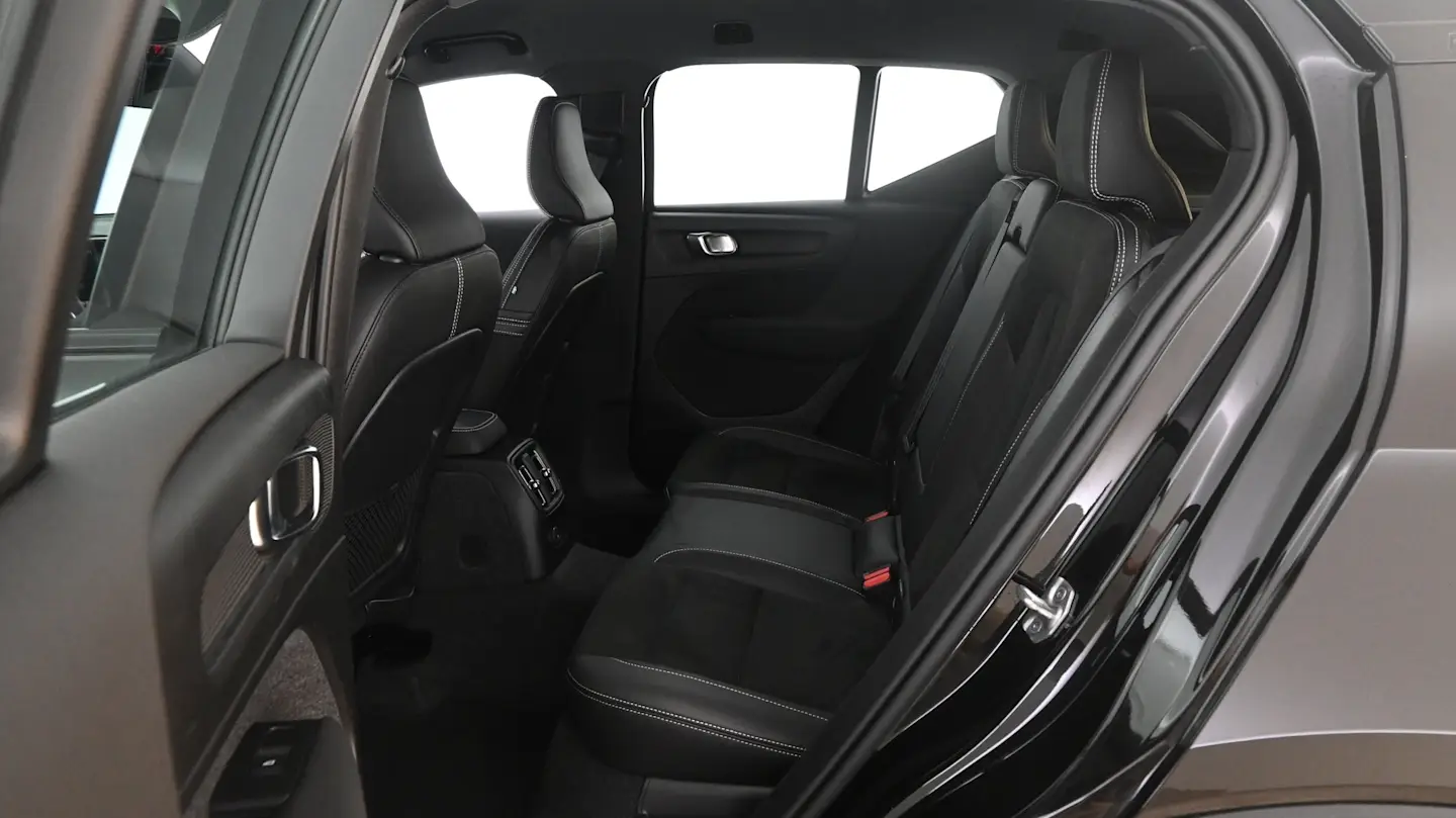 Car Image - 2pZ7eabflDS4hGl5oRvATH