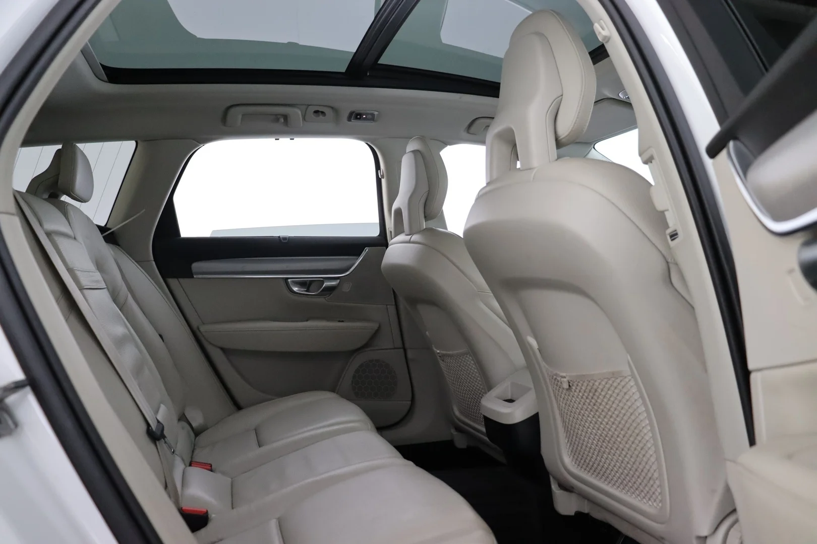 Car Image - 6gSsmm9arFB3htwCJno3wi
