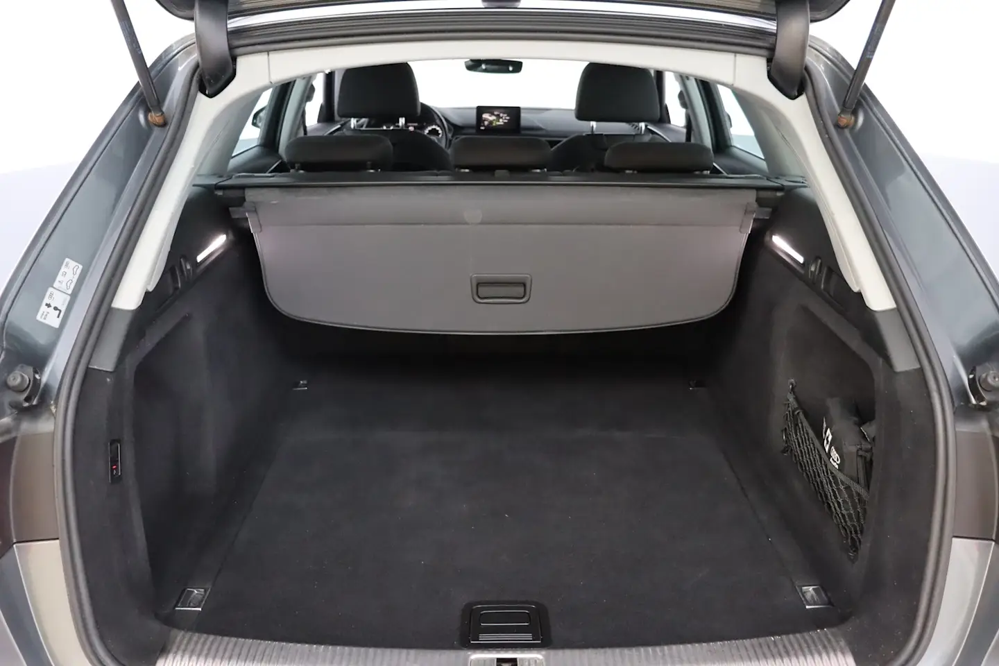 Car Image - 1eSJf6mDHlPIdmTNVB3GZd