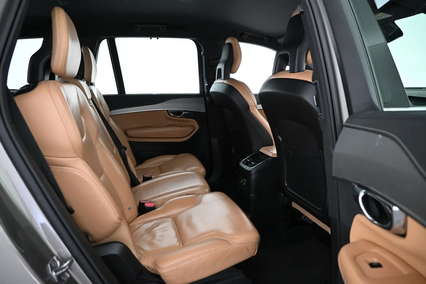 Car Image - MrbybAYN1C3dNCPtg45Rp
