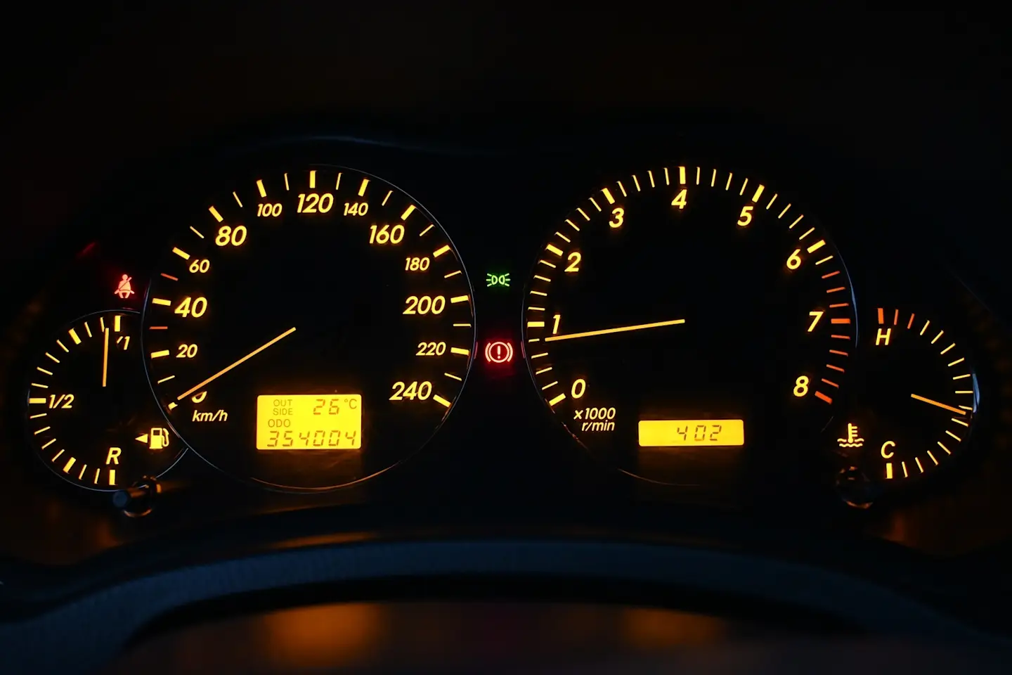Car Image - 4uJzEmBPRLifdO9qNO5eUN