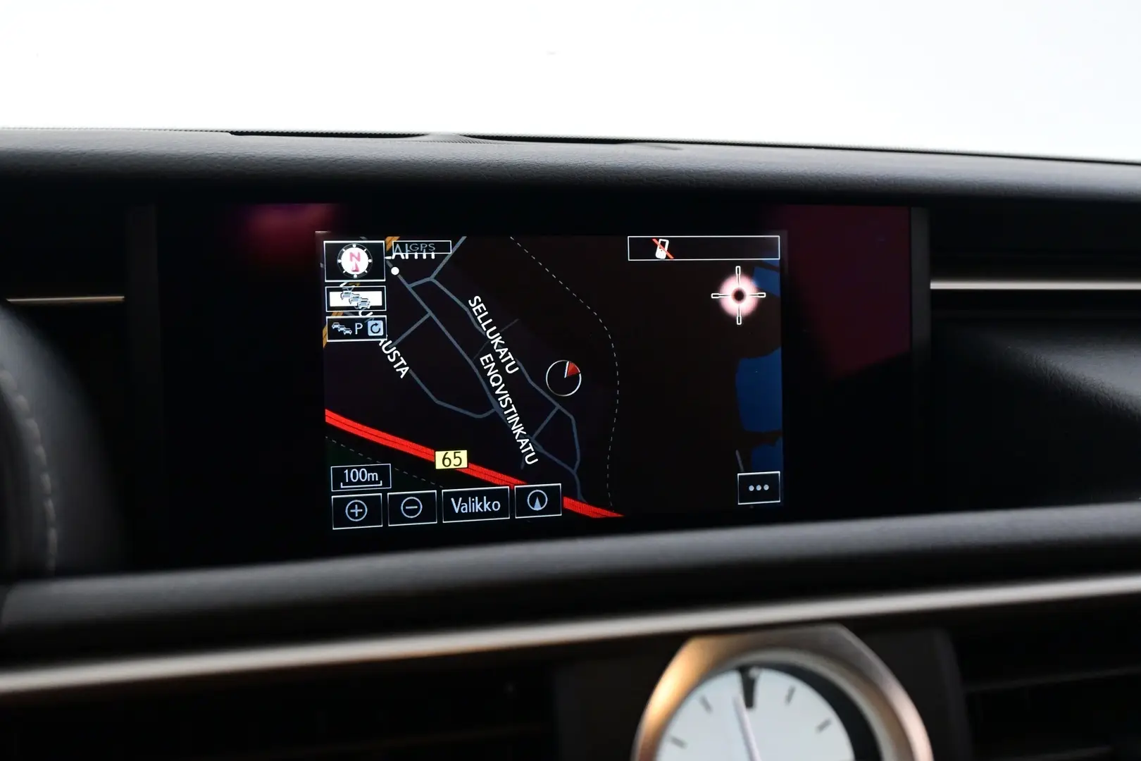 Car Image - 6fKwNo8fVVPq22Mnk8V92n
