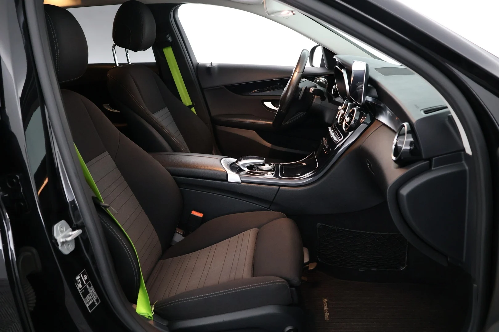 Car Image - 7pFAVCjzOAs8F6MB7gEWs0