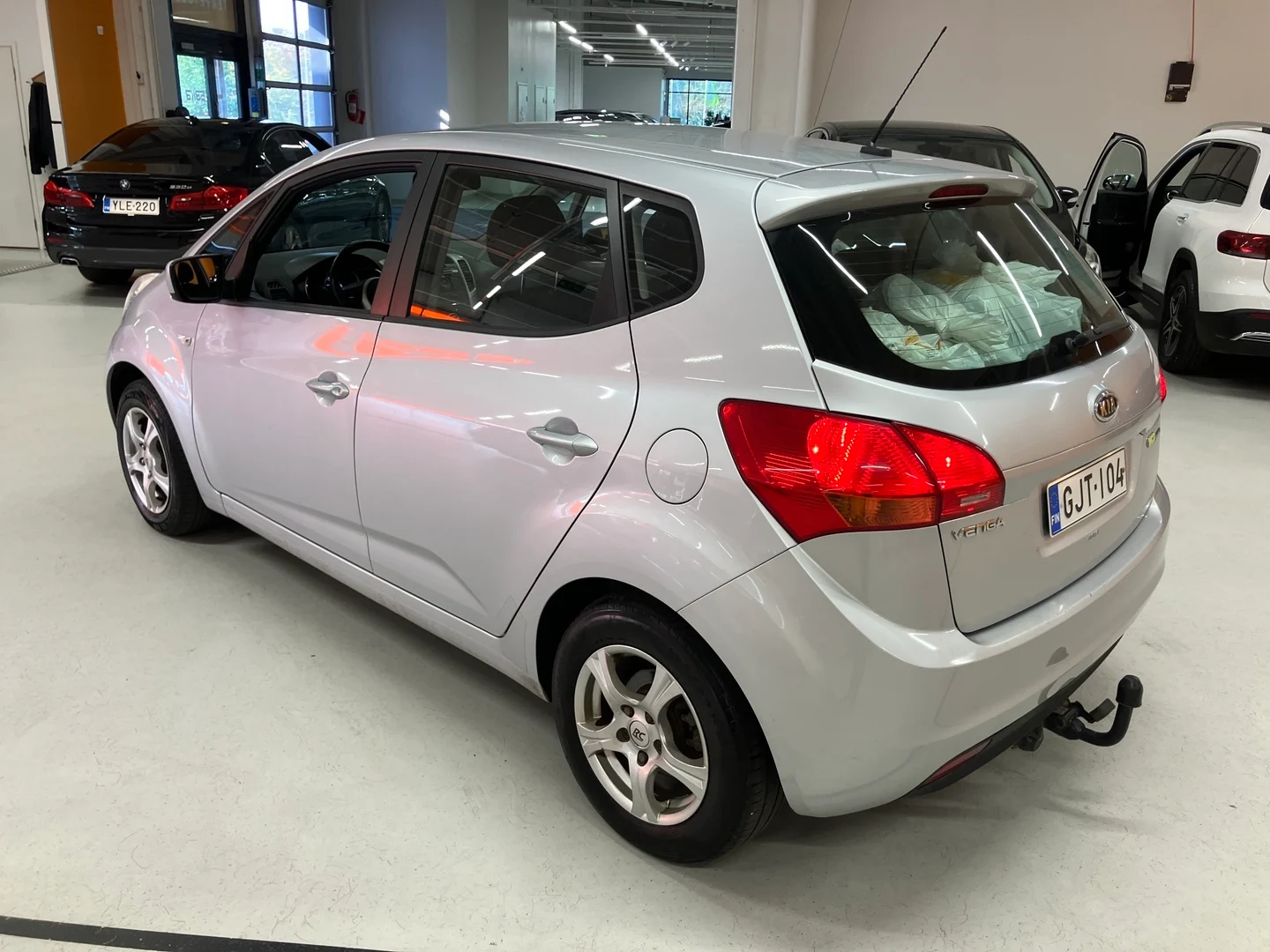 Car Image - 5PT9gTl9C2yMawEC4OMEp5