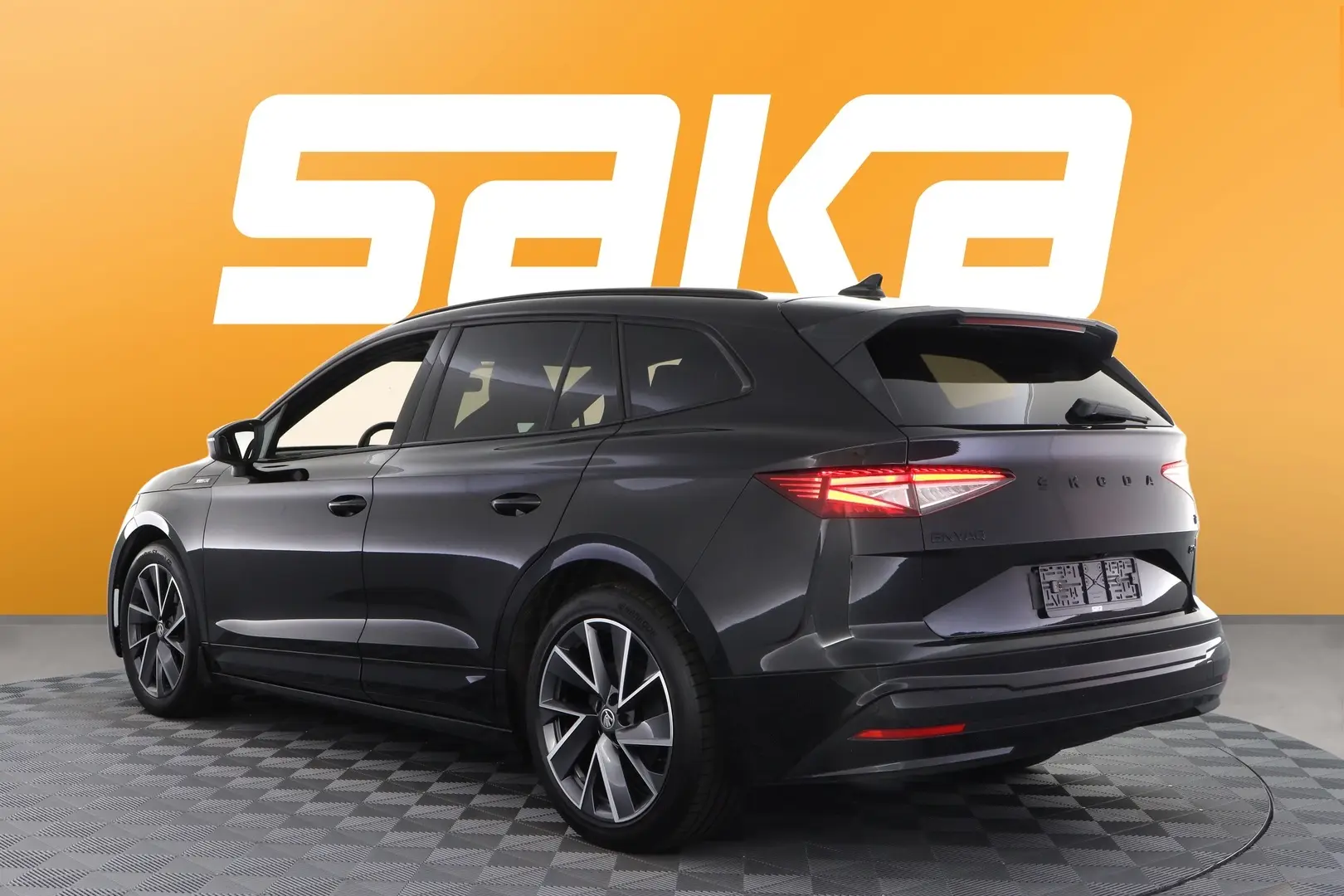 Car Image - 1hSFXshUtXeN8jxeA6kskU