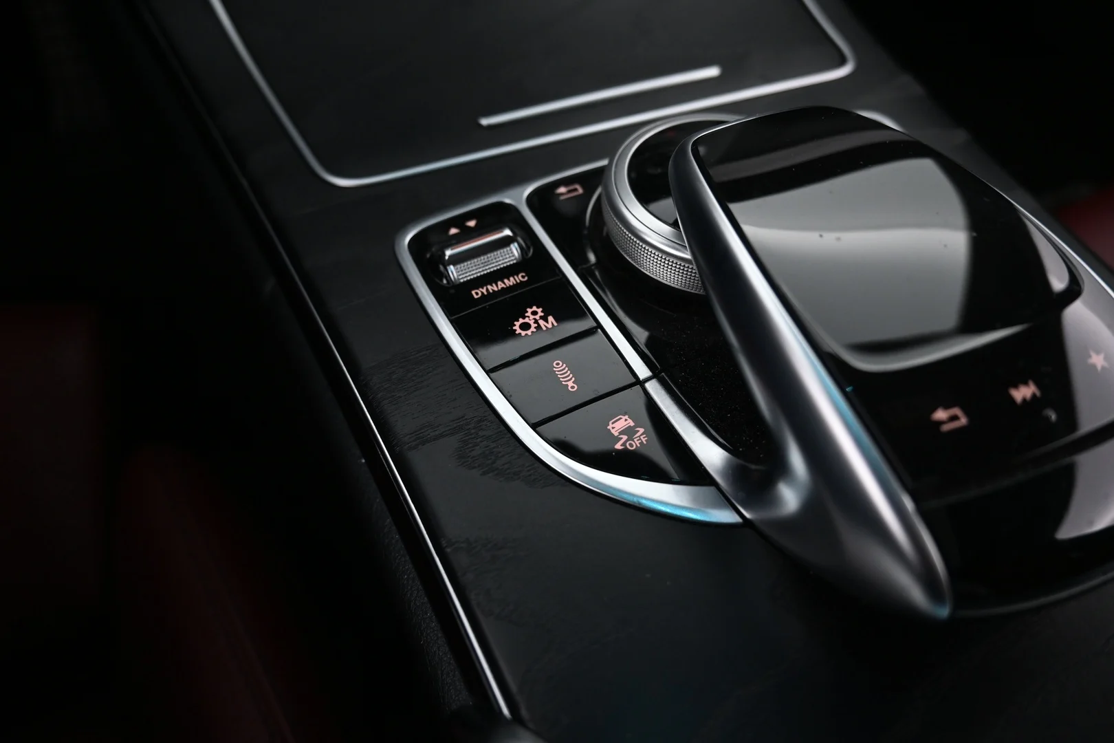 Car Image - kBqNVwfX2JuaHbMOz3AdN