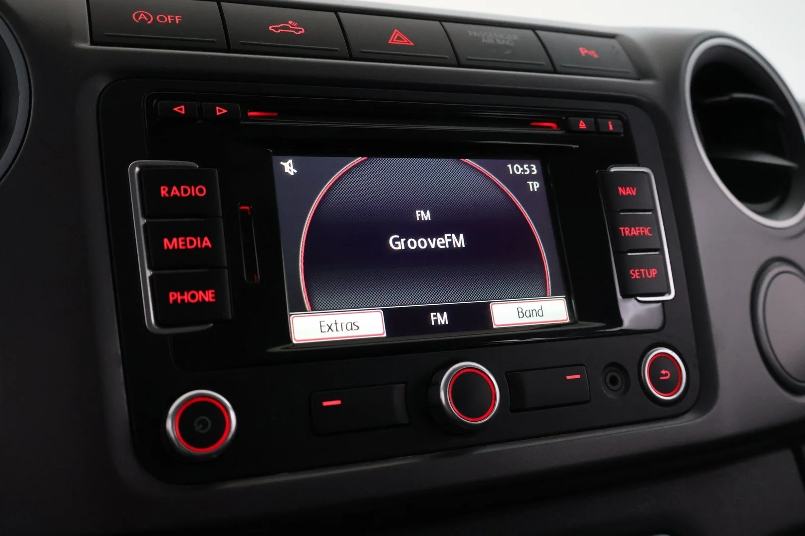 Car Image - 5347cMN4wiGOxn8dyDA4sZ