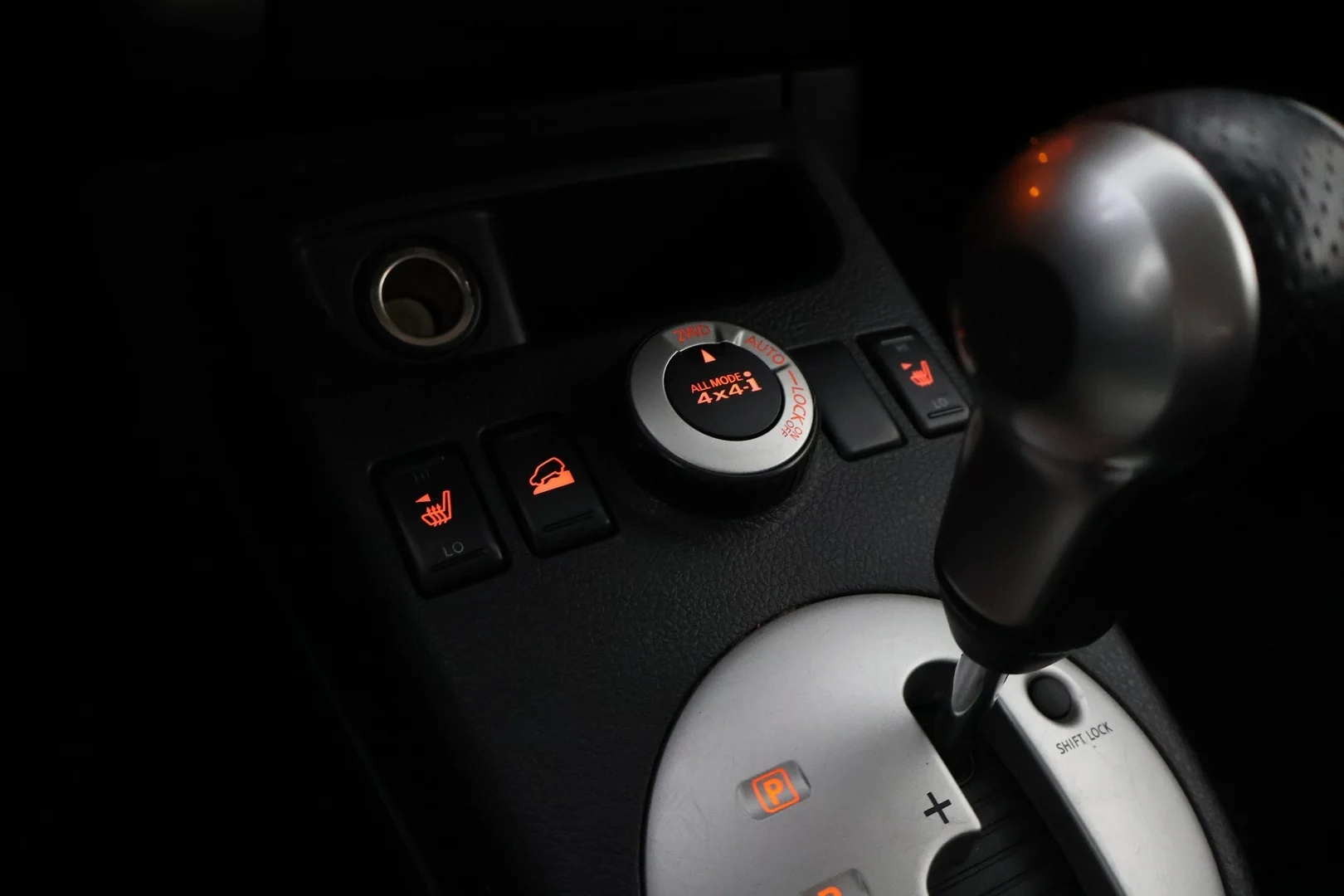 Car Image - 32G49yqg4DR56DivYXUUzN