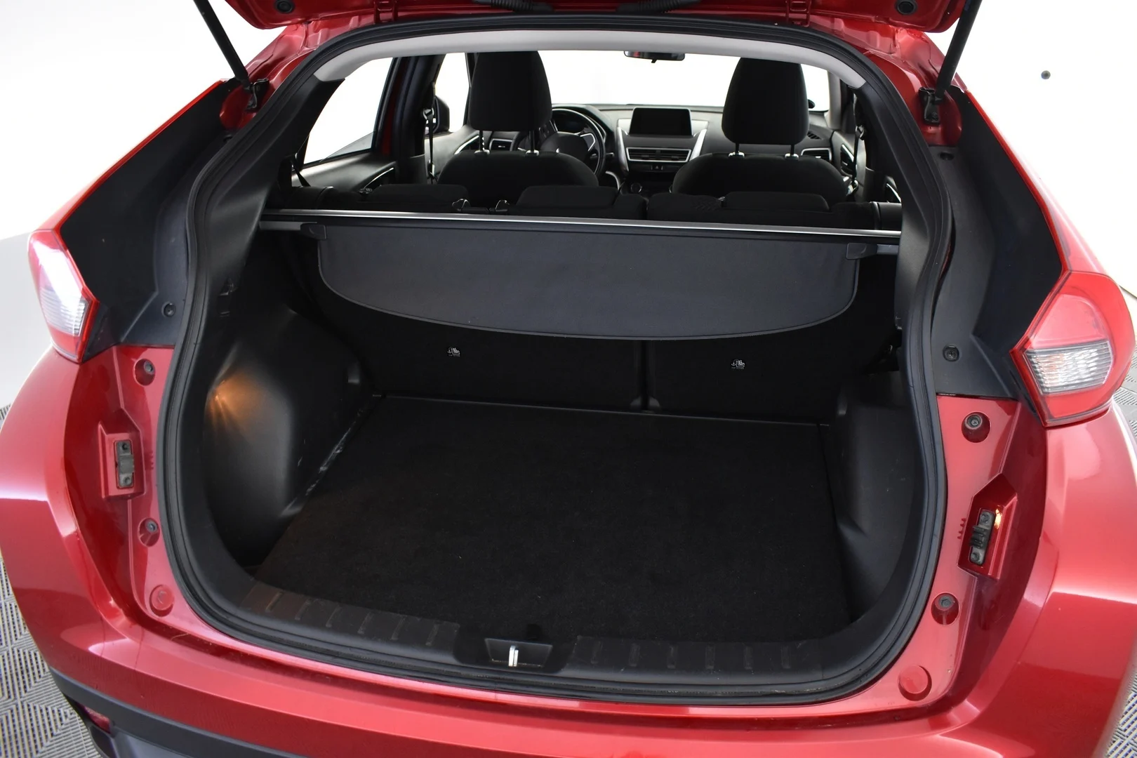 Car Image - 6eHbxpjQ6s6LjndEMJ3nak