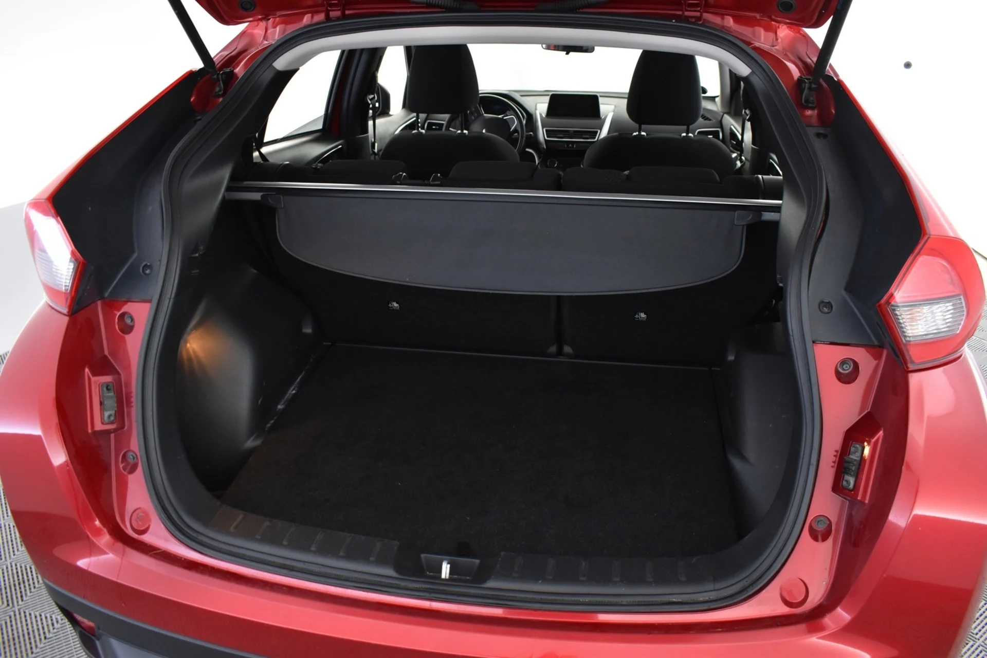 Car Image - 6eHbxpjQ6s6LjndEMJ3nak