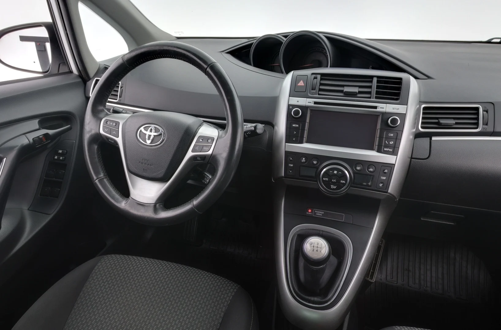Car Image - 78r5gDNrdboXuTxrpXRFSs