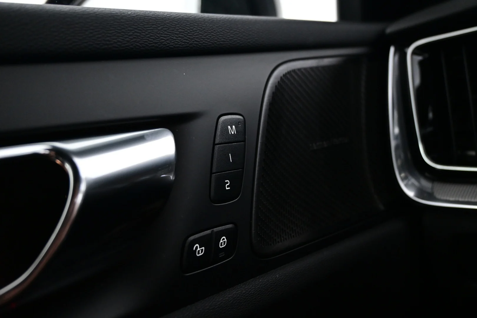 Car Image - 6GAyVLpzQqlAnPxXO9gVJ0
