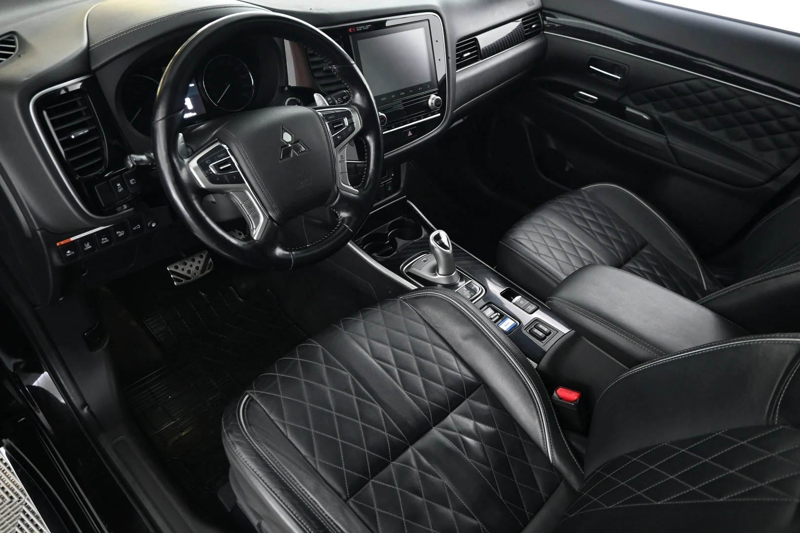 Car Image - 2wG5MySLzrmIF7P4vCSfu7