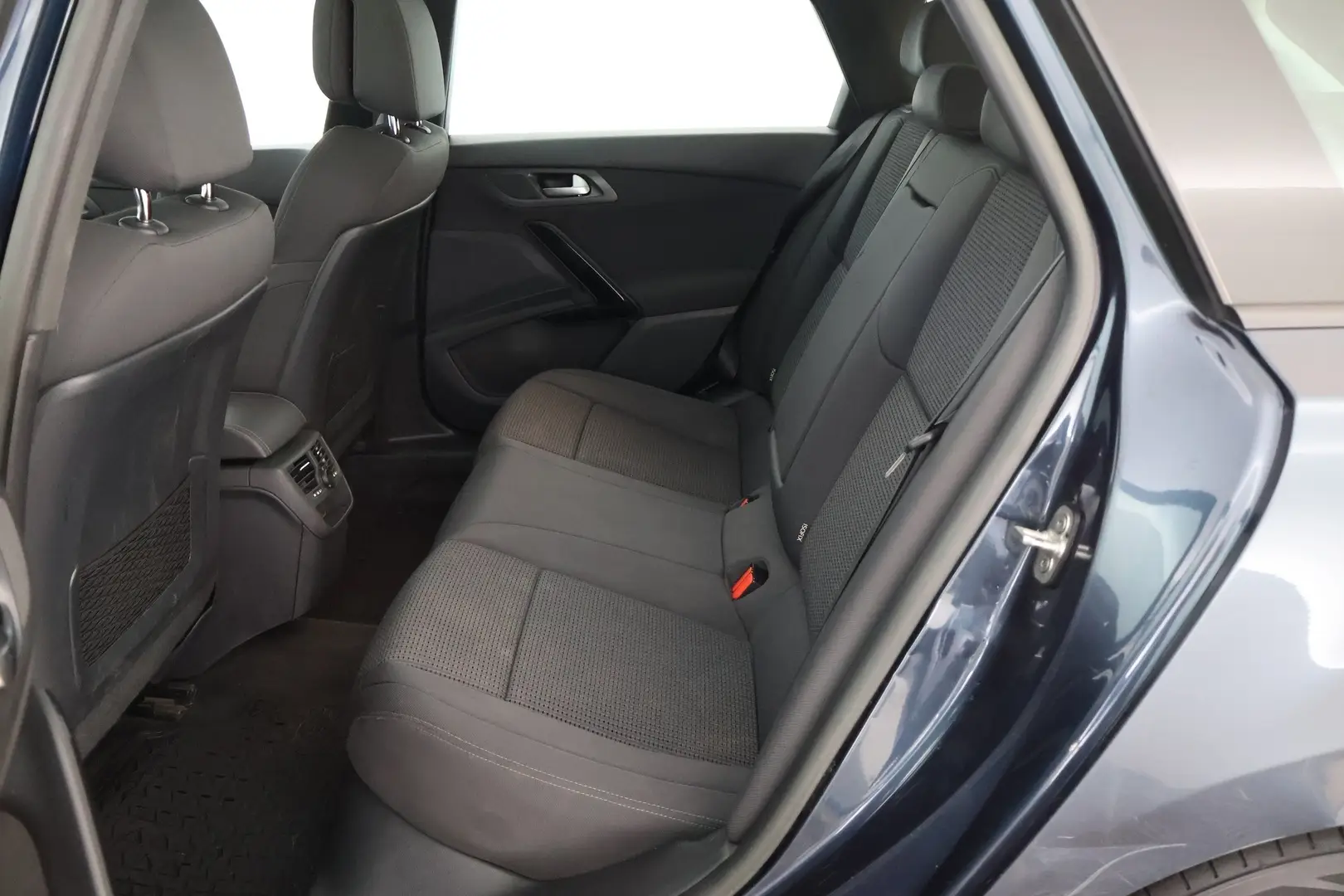 Car Image - 4fyZ1cAwnXog0ZQqGxkvmt