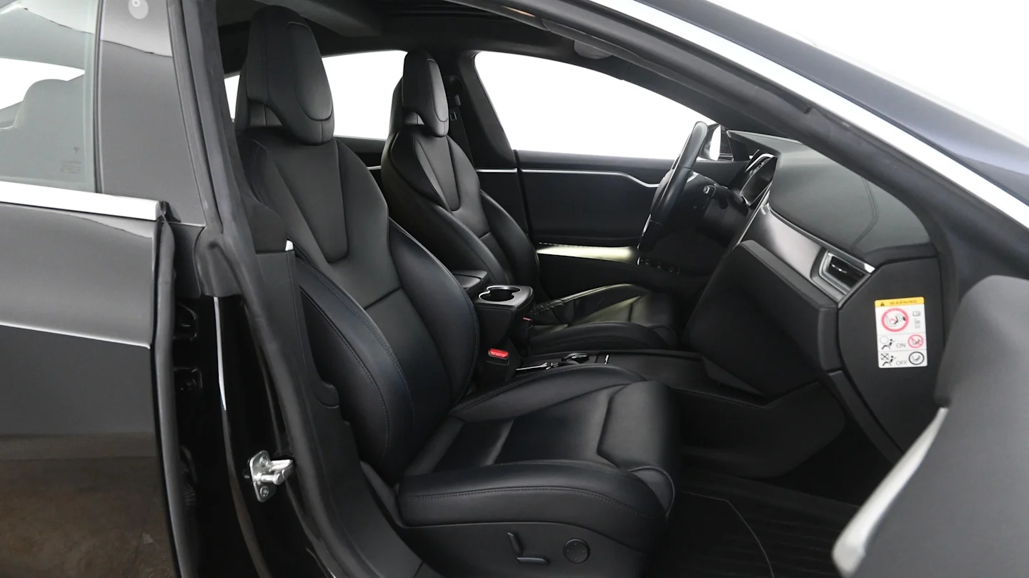 Car Image - 3lvthPjVyqyZ5FemHjqBd6