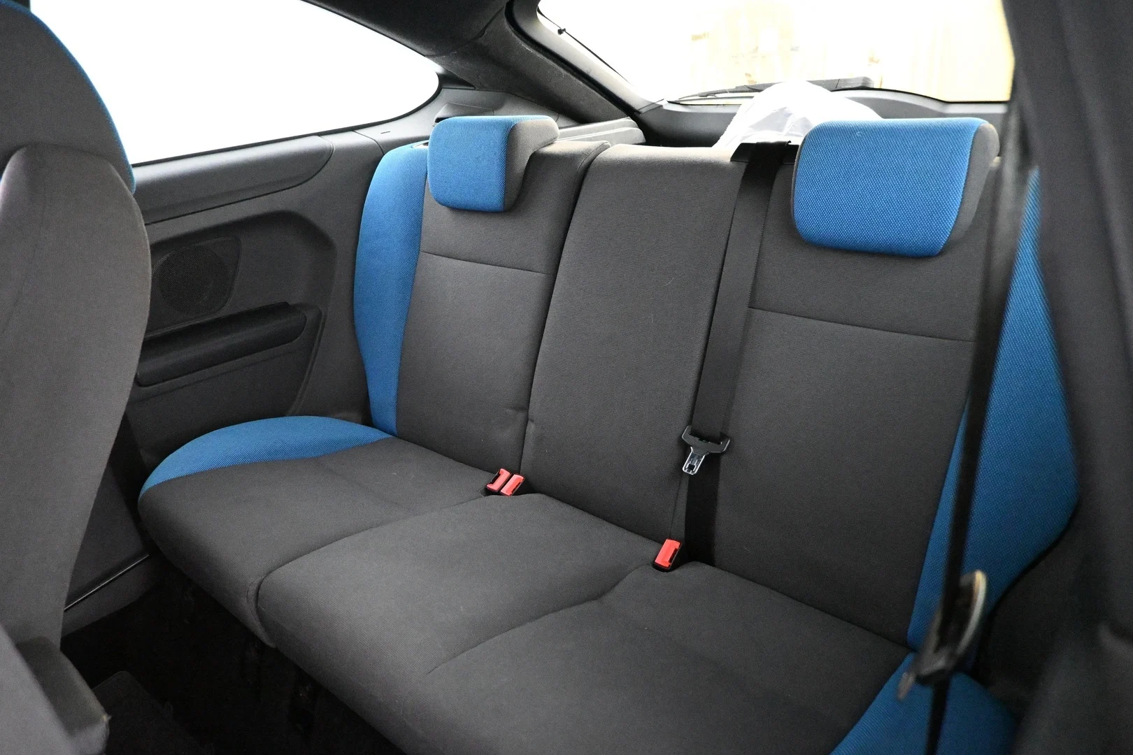Car Image - 3H6ZQqAL7E9rEQfzlQnj2c