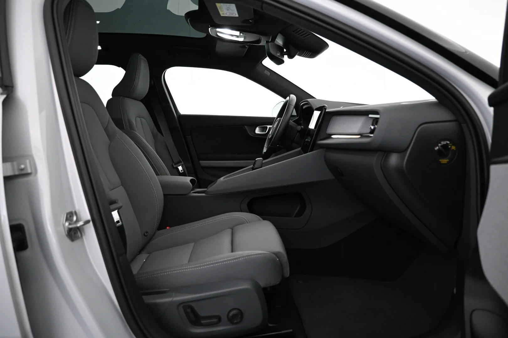 Car Image - 4Cpy4BvdEZKtEUVwsDWv1x