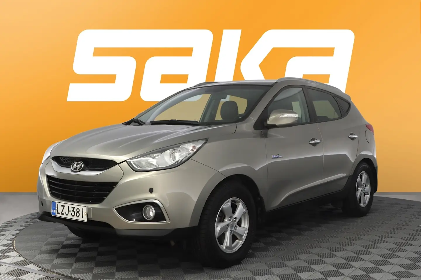 Car Image - 16QUKA8XfvrEdqsiJTGS4D