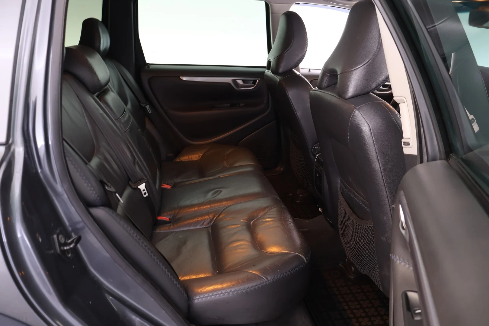 Car Image - 40DGgjjuzkiaUE26r2s2t5