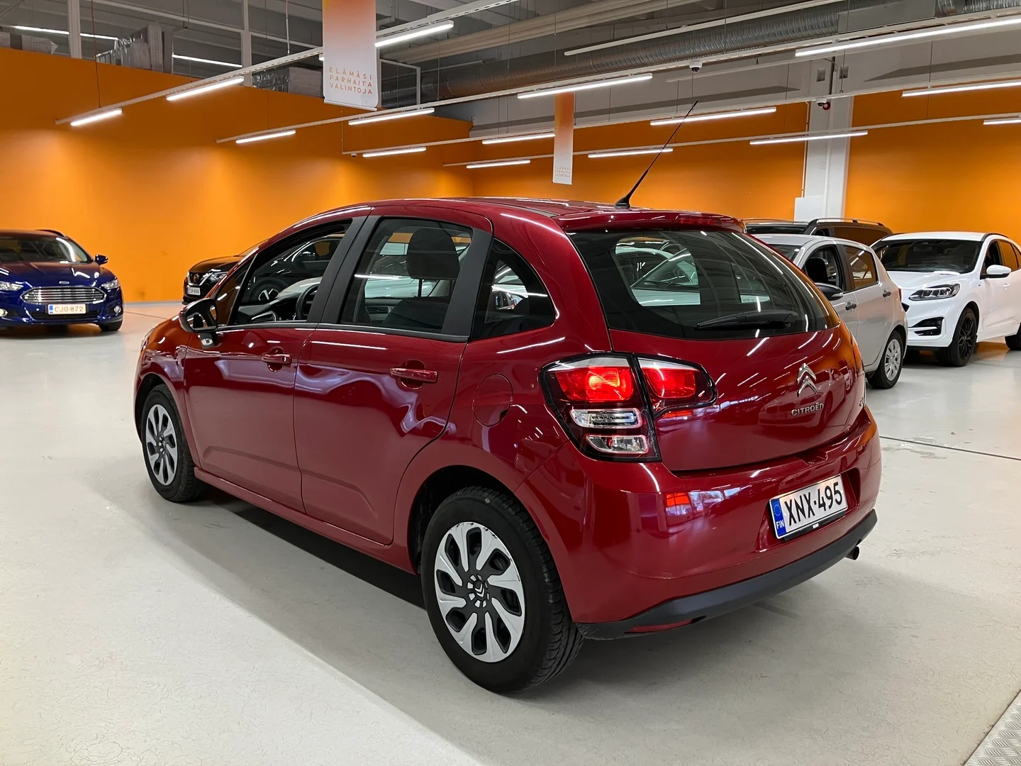 Car Image - 6f2yvnRFD6mhotBPJMfcgm