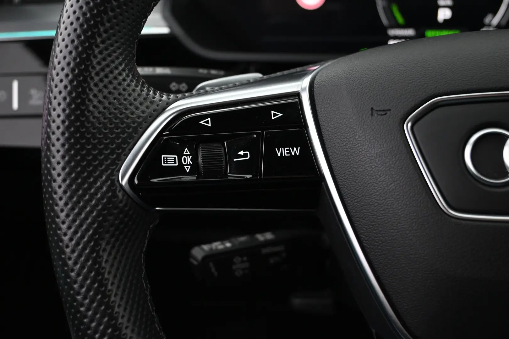 Car Image - 4krgcFVEYlxDmwvLHi7mva